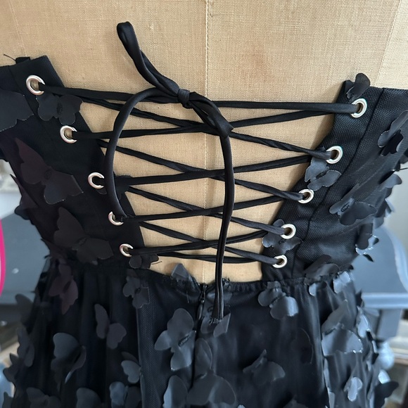 New with Tags Betsey Johnson Black Butterfly Maxi Dress Size M - Picture 5 of 9